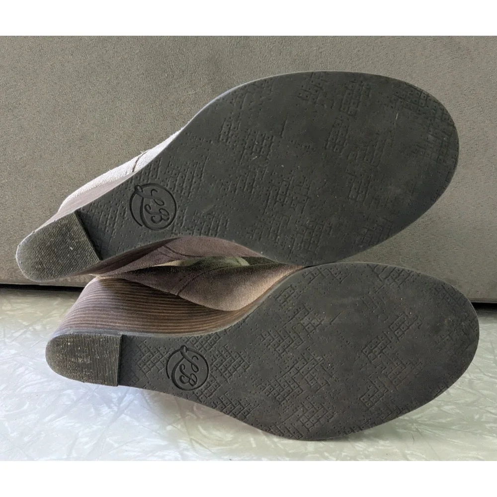 Lucky Brand Yosiana Taupe Suede Wedge Ankle Boots Womens Sz 8‎ Round Toe Booties